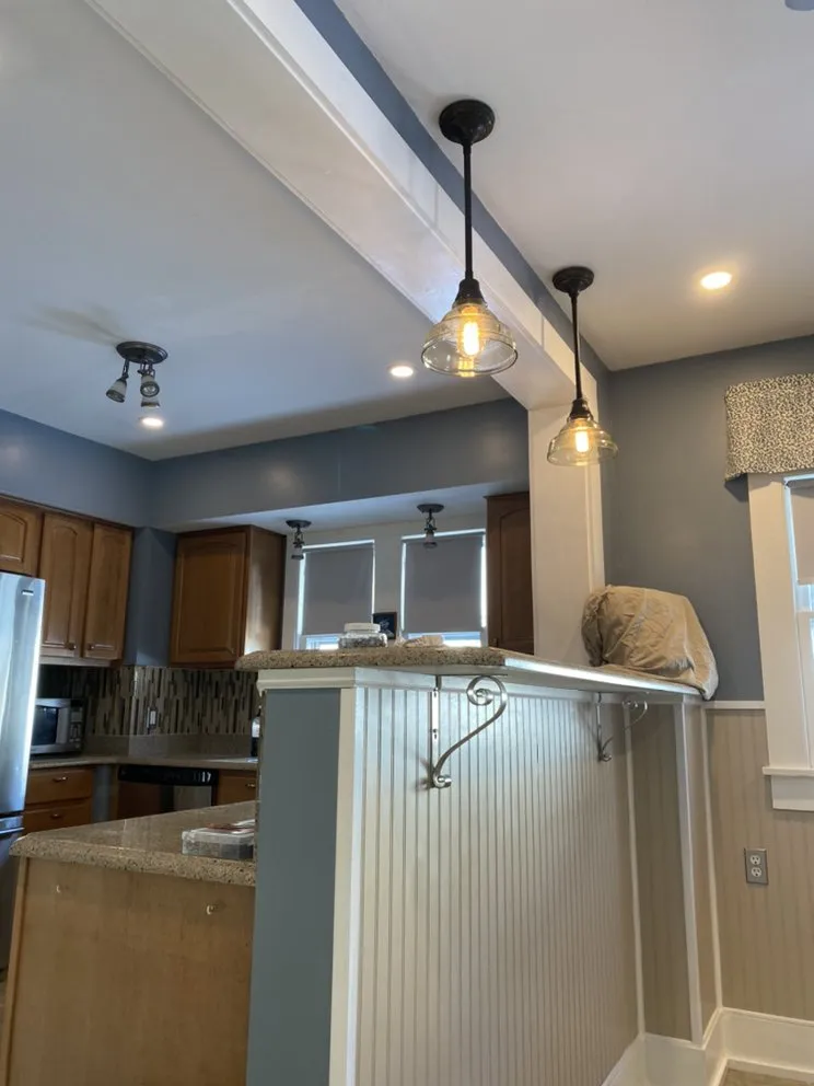 Professional electrician providing electrical repair in Apalachin, NY - ICR Power Co