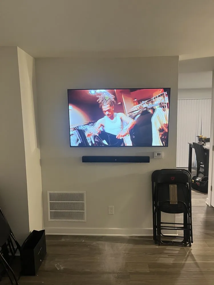 Reliable circuit breaker repair experts serving ,  - ICU Watching Install Pros