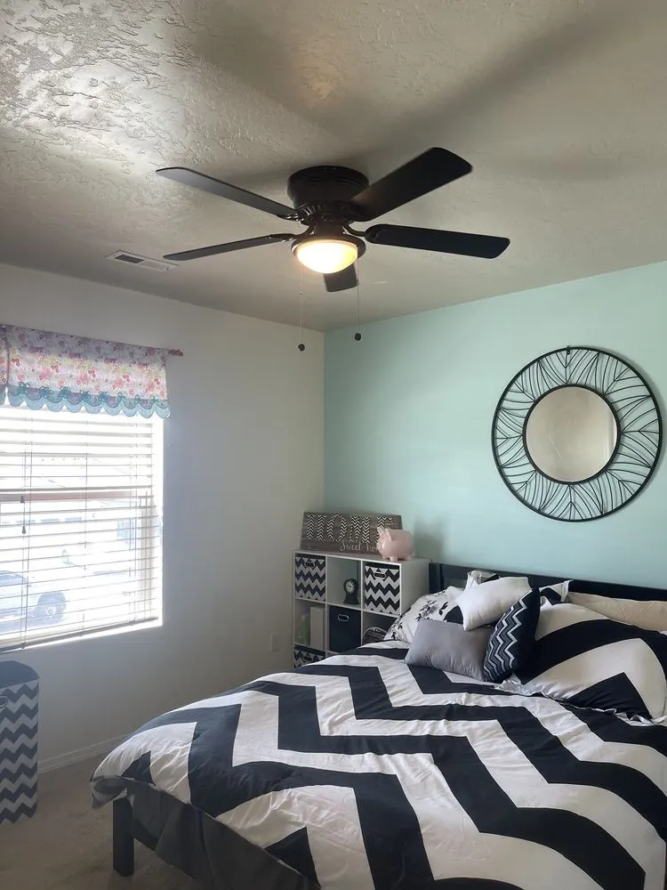 Slide of Idaho Lighting & Electric