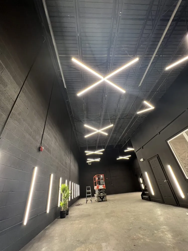 Affordable electrician providing lighting installation in Feasterville Trevose, PA - Ideal Service Pro