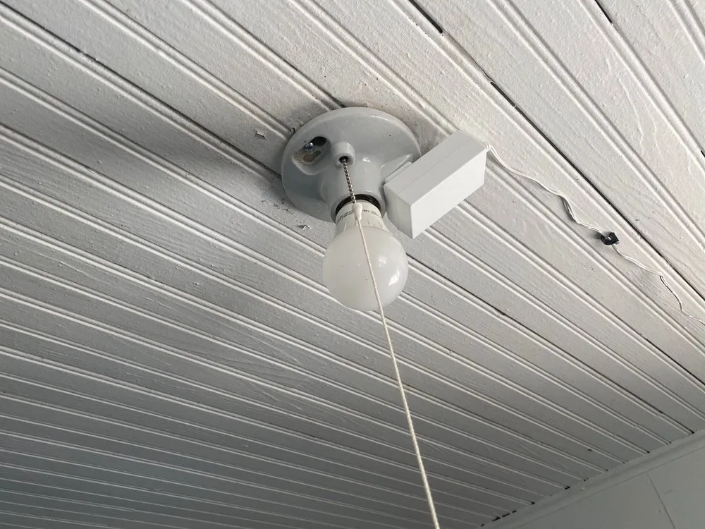 Slide of IdealElectric