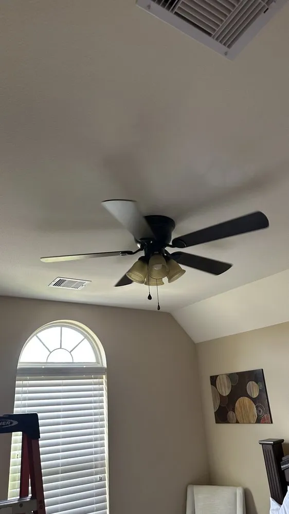 Slide of I&E Electric 