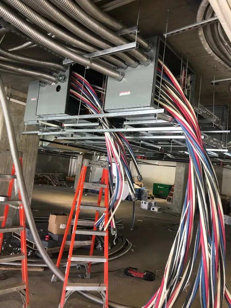Professional electrician providing panel upgrade in MONTGOMRY VLG, MD - I&F ELECTRICIAN CONTRACTOR