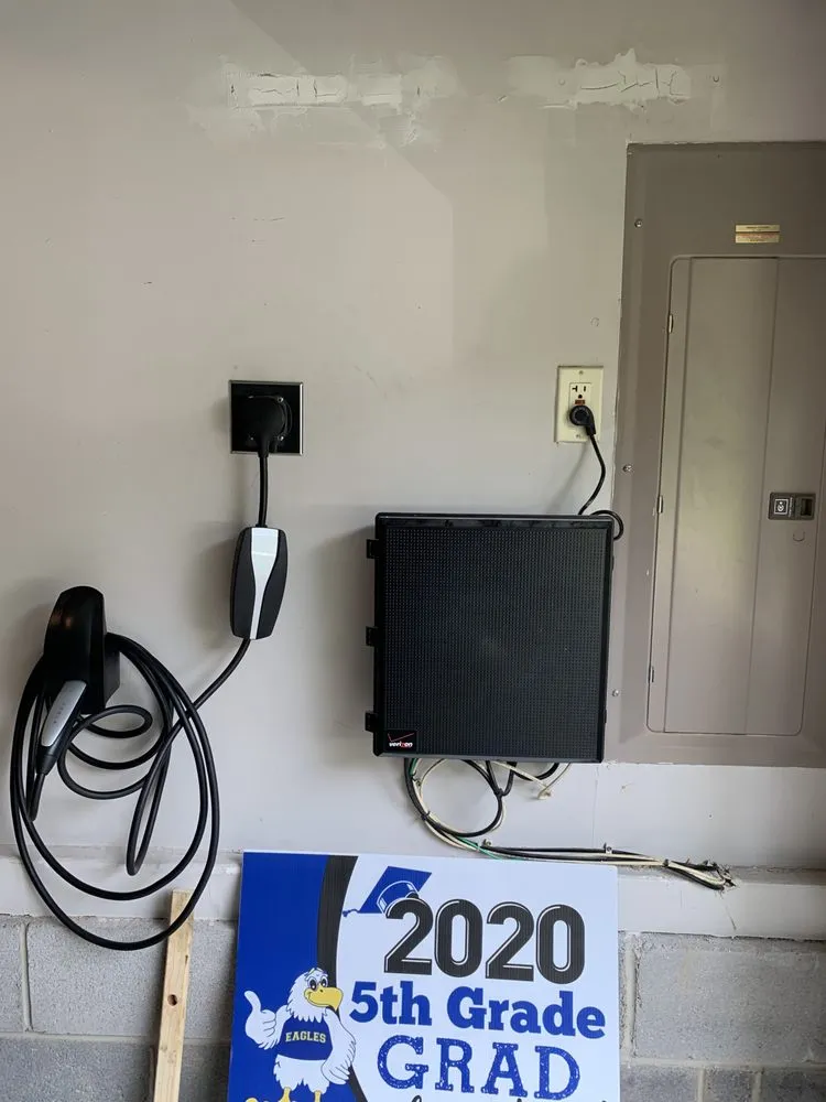 Slide of Ignozza Electric