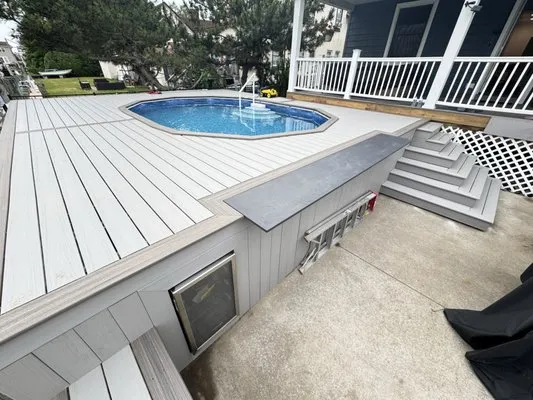 I&J Renovations Logo