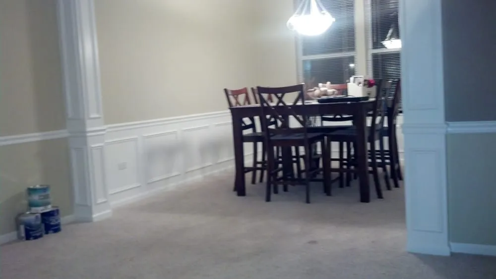 Slide of Illinois Wall Doctors