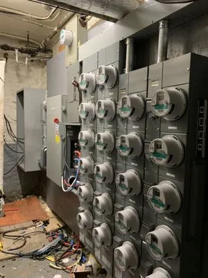 Illiryan Electrician