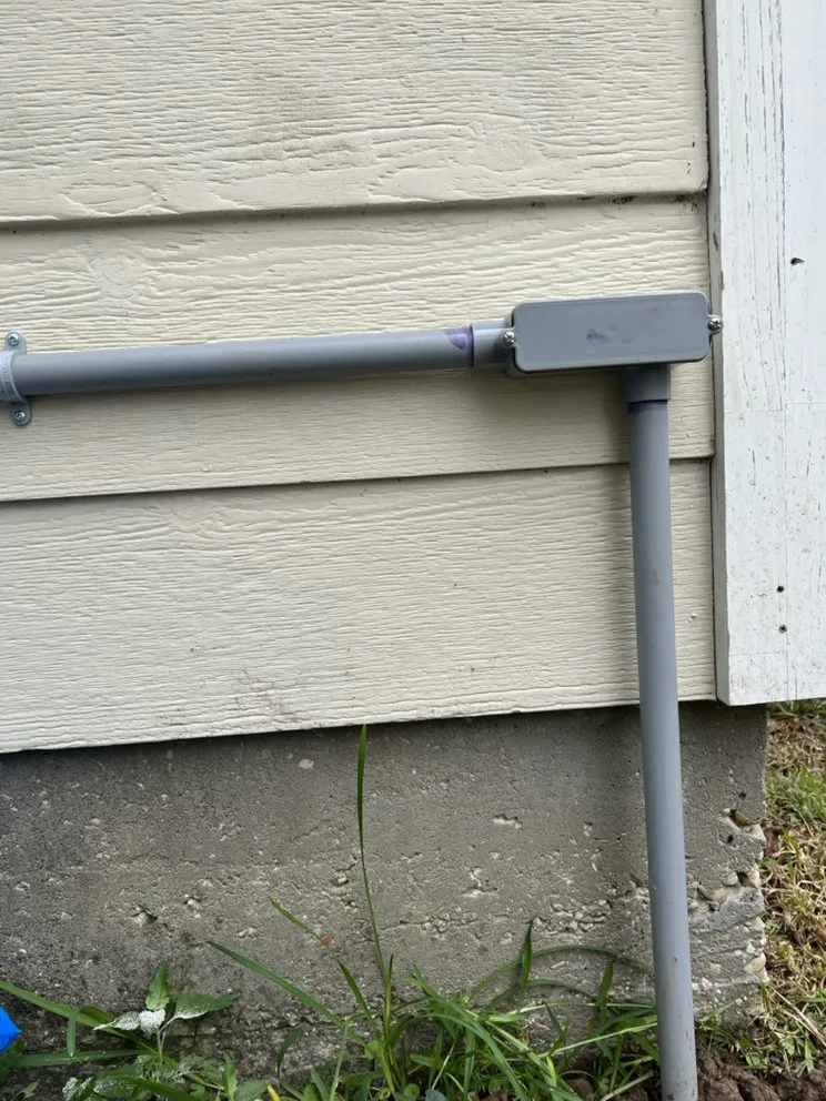 Emergency electrician providing emergency electrical service in ,