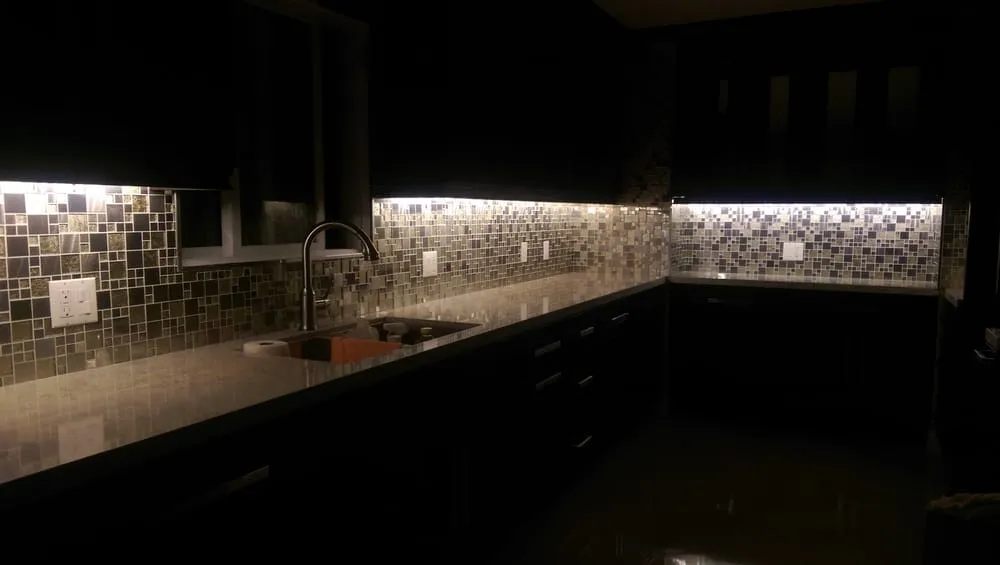 Affordable panel upgrade experts serving Montrose, CA - Illusion Electric