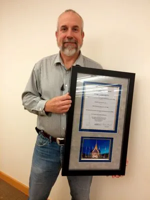 I'm Your Handyman Logo