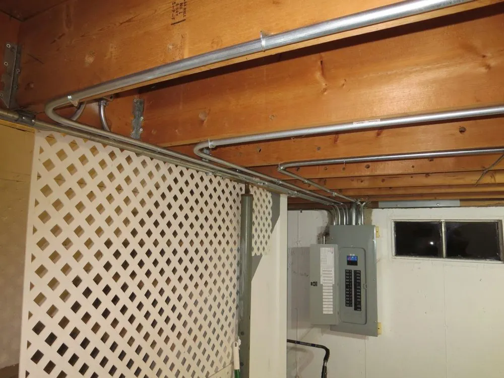 Slide of Imarq Electic