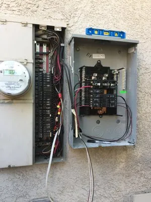 Imbodens Electric Logo