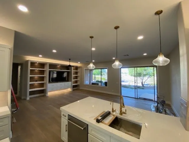 Slide of Immediate Response Electric