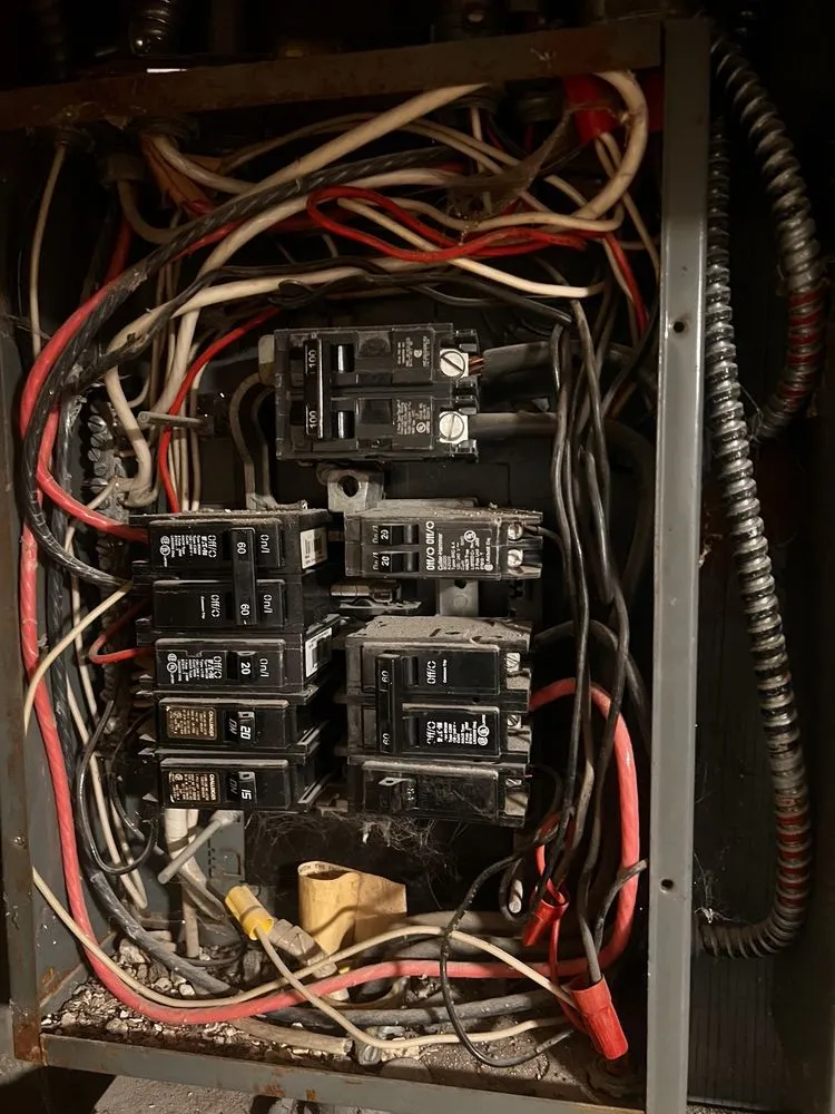 Slide of Impeccable Electrical