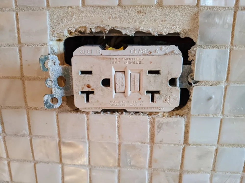 Slide of In and Out Handyman Specialist