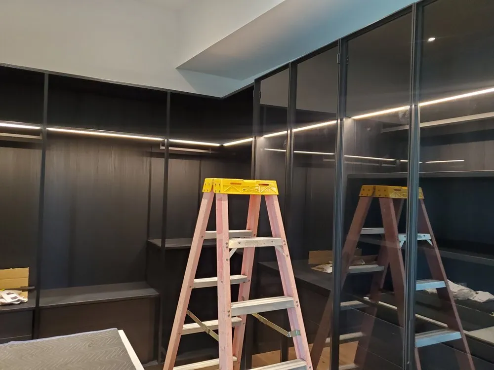 Slide of In Light Electric