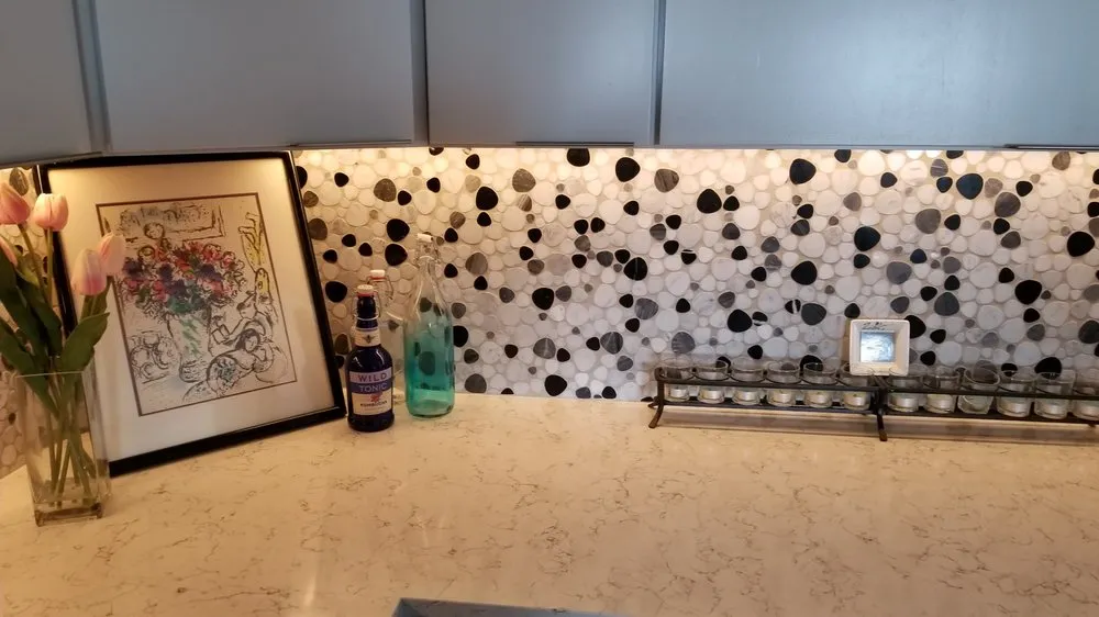 Slide of In Light Electric