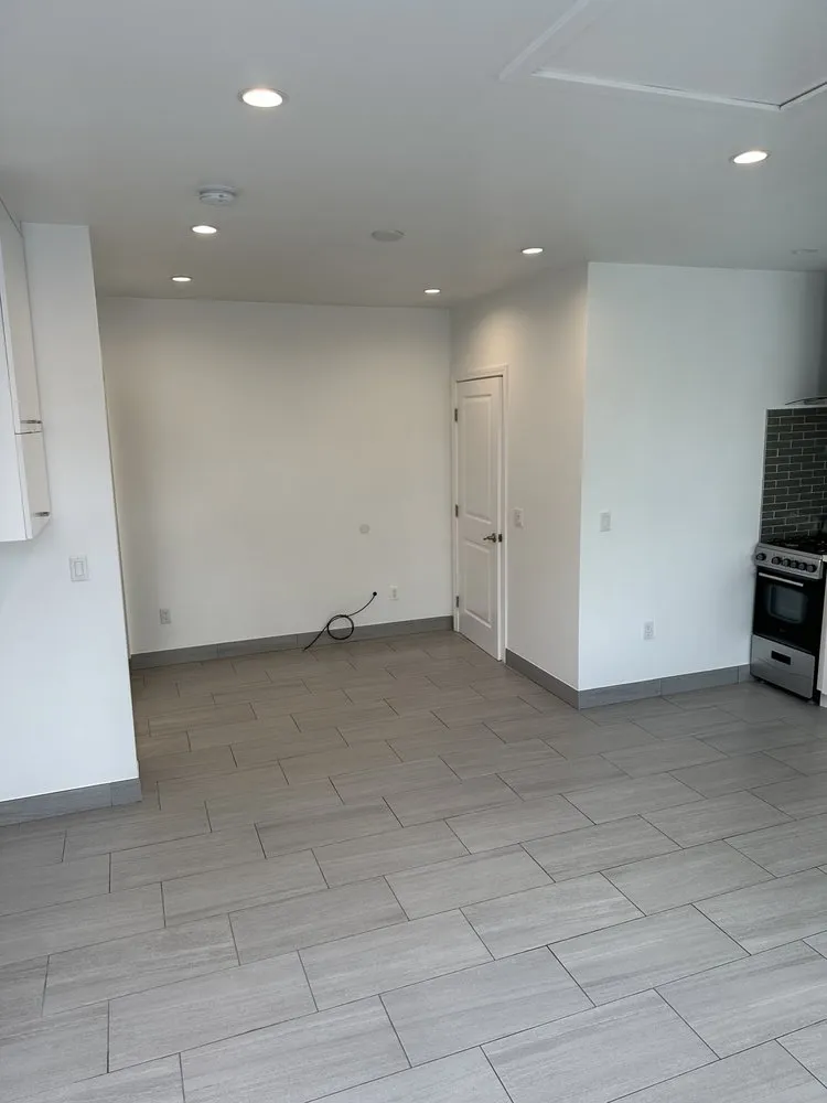 Certified circuit breaker repair service in ,  - IN-N-OUT Electrical Service