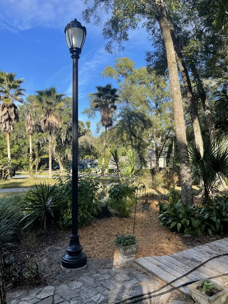 Slide of In Phaze Electric