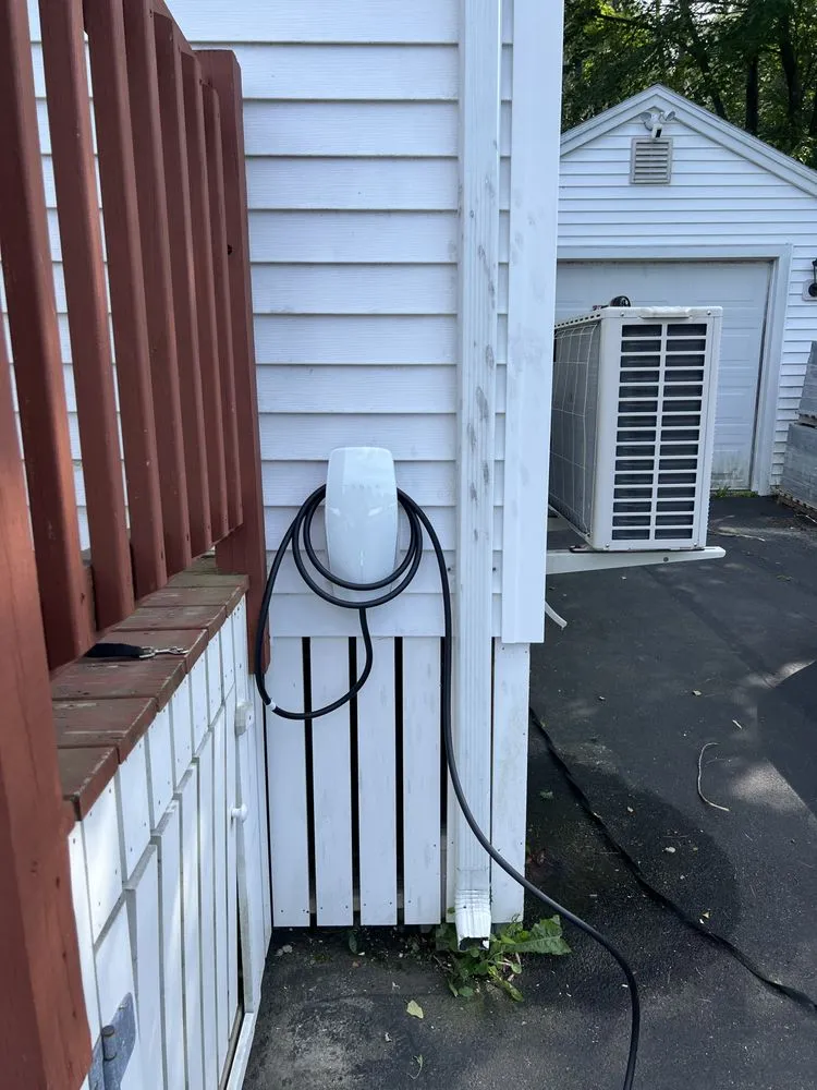 Slide of IN Power Electric