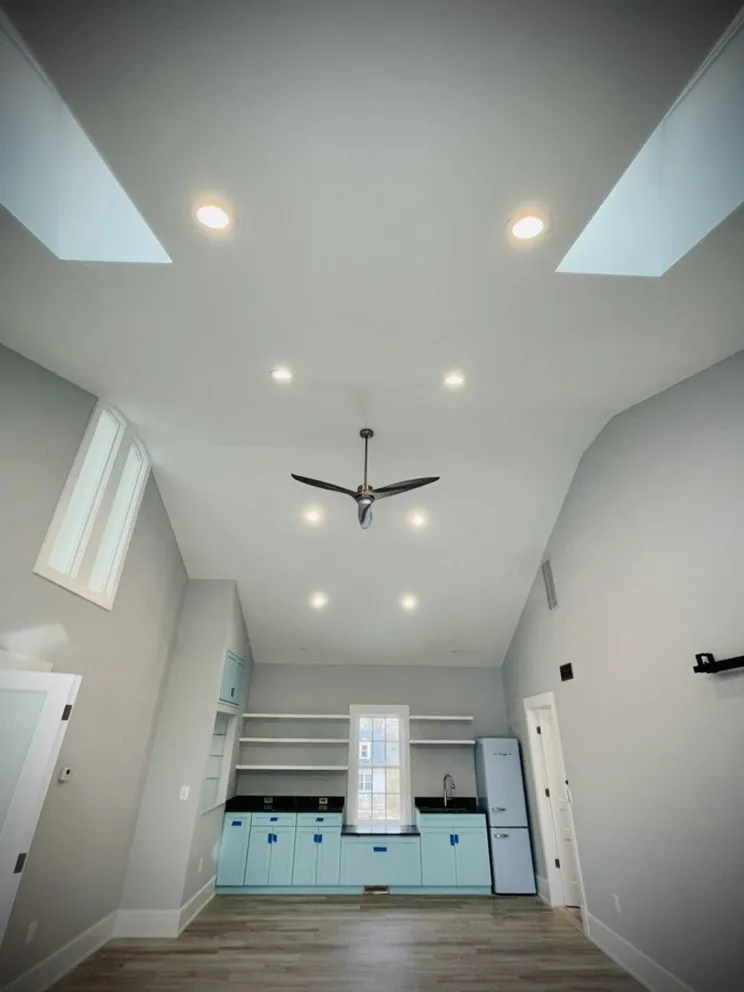 Slide of Inca Electric