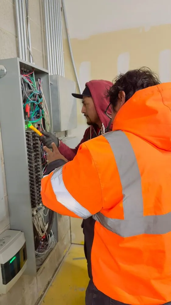 Slide of Incan Electric