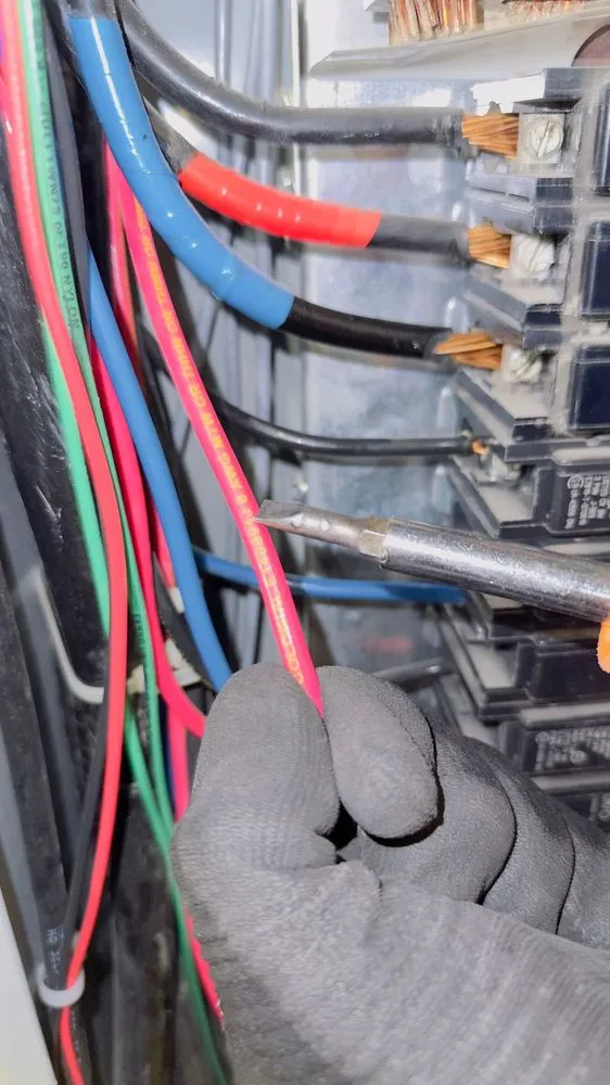 Expert emergency electrical service in West Milwaukee, WI by Incan Electric