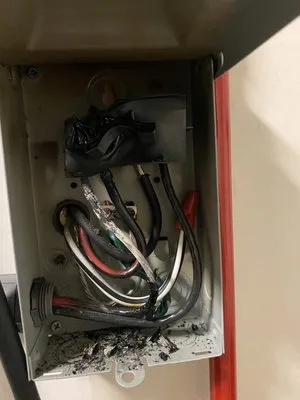 Independent Electric Logo