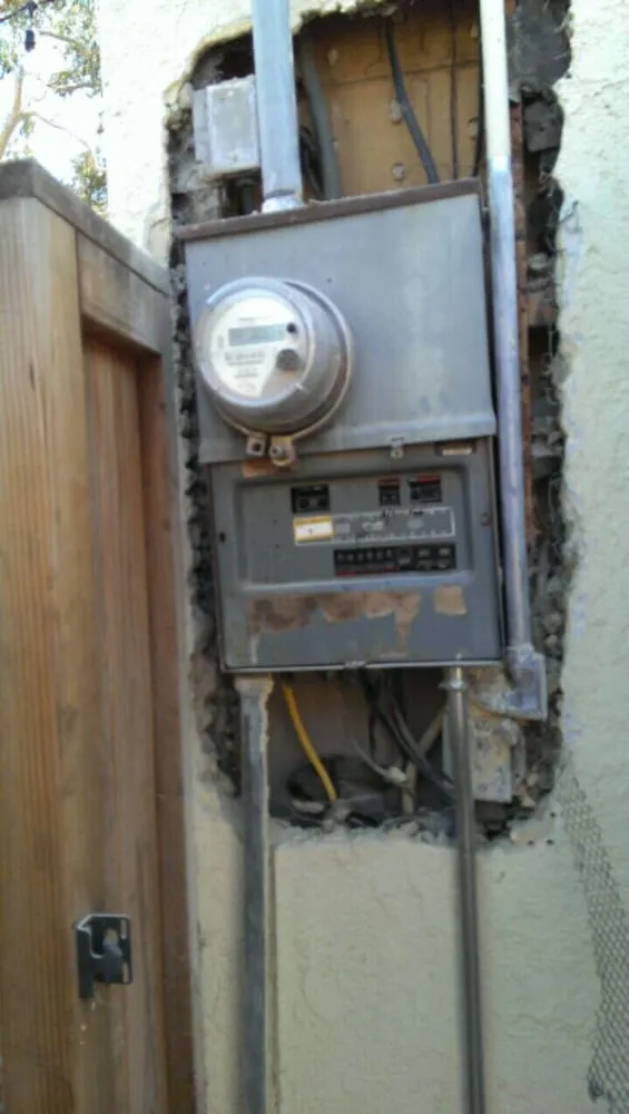 Slide of Independent Electric