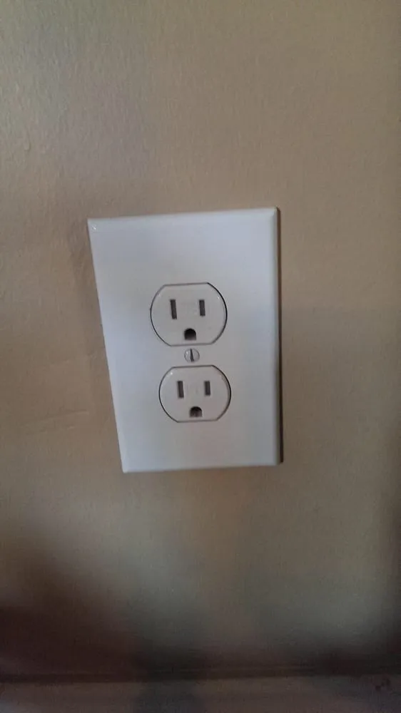 Expert electrician providing lighting installation in , 