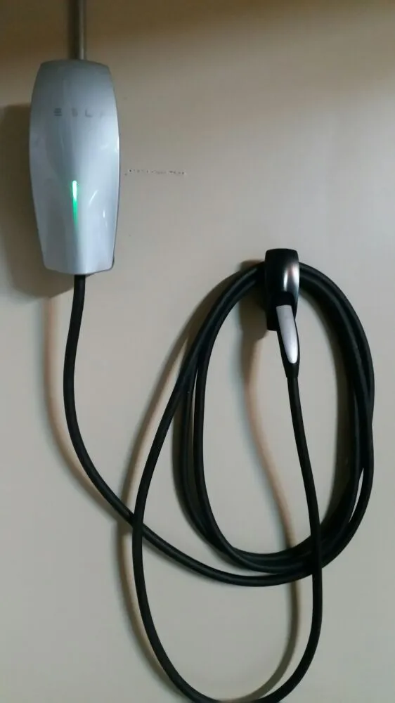 Slide of Independent Electric