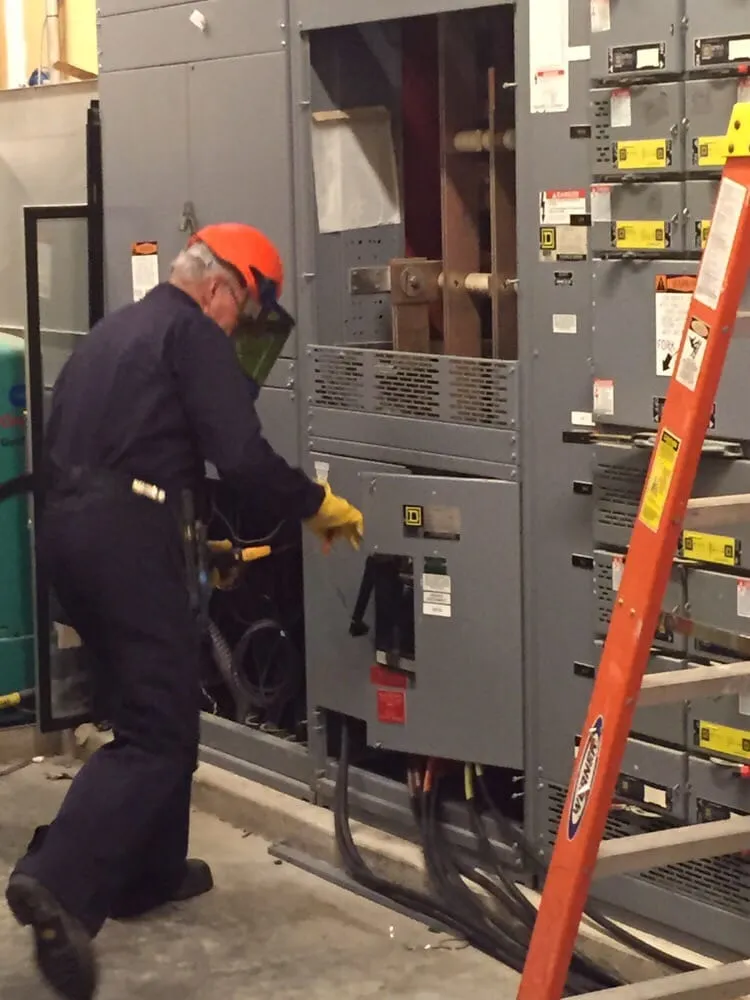 Professional circuit breaker repair experts serving ,  - Independent Electrical Services