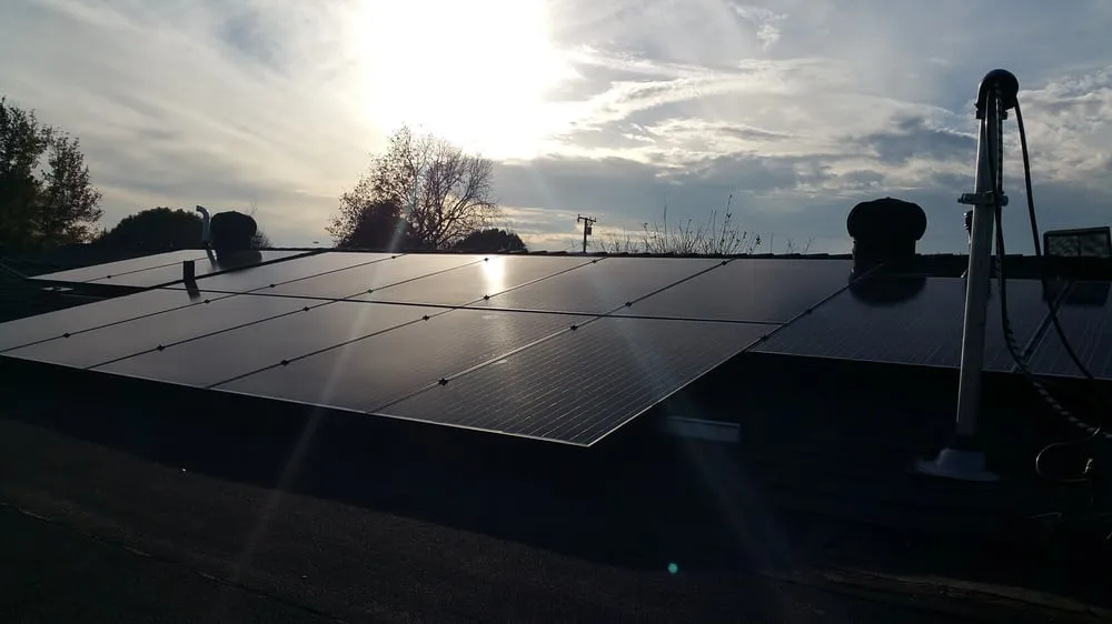 Slide of Indiglo Electric Solutions