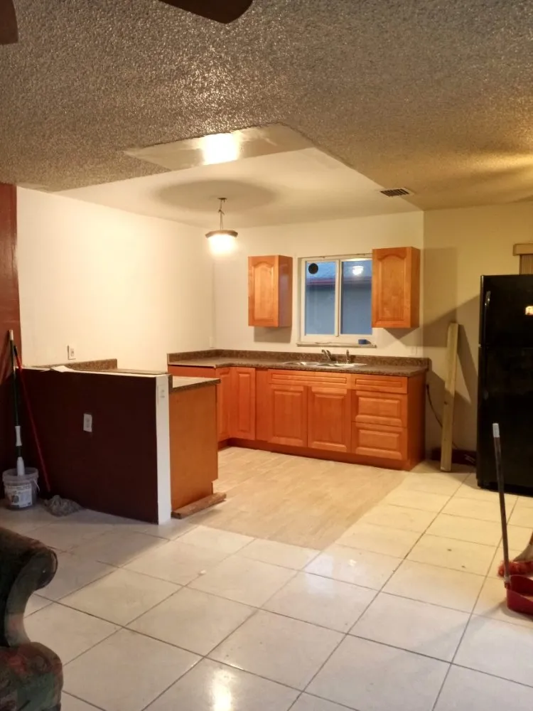 Slide of IndiLaborExpress