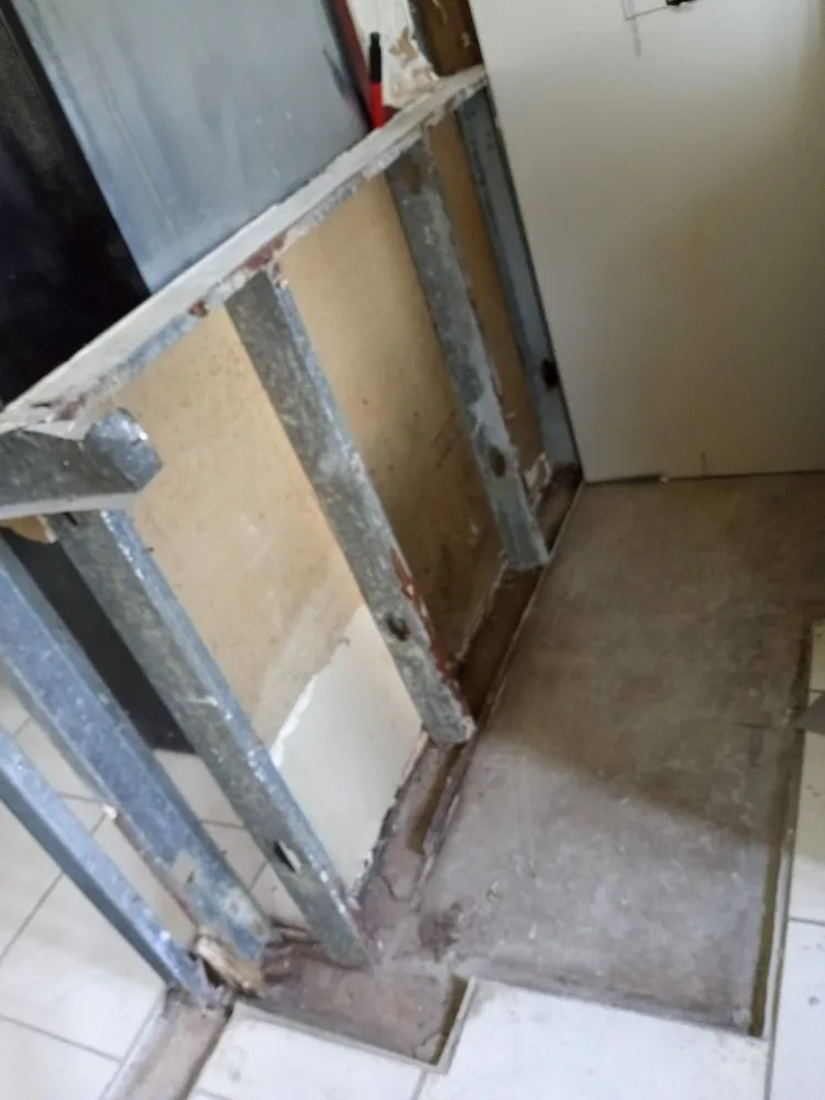 Slide of IndiLaborExpress