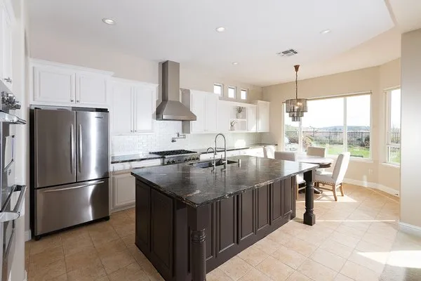 Infinite Design Solutions Logo