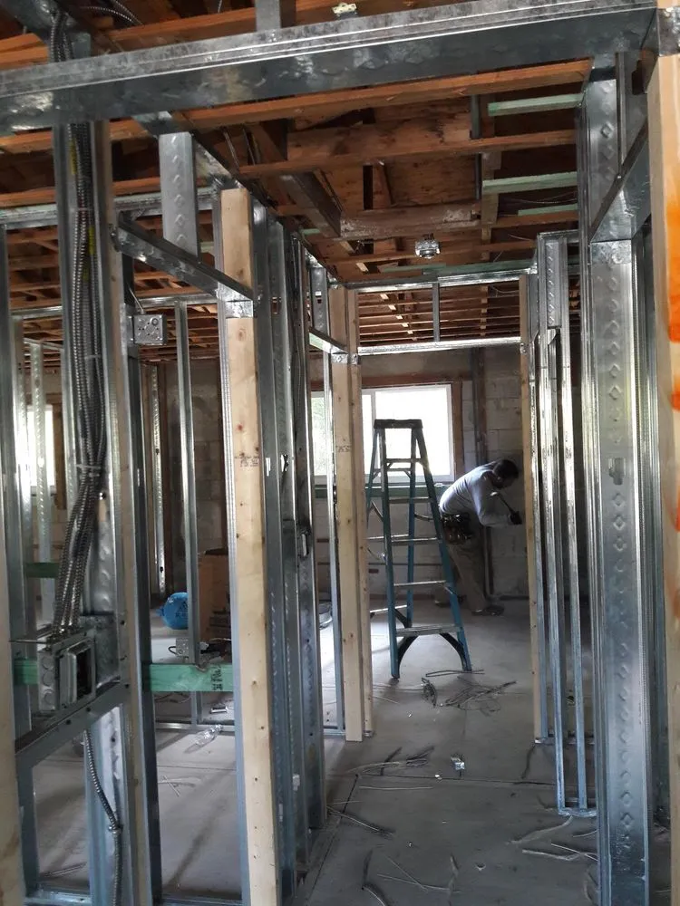 Professional outlet and switch repair experts serving Opa-locka, FL - Infinity at your service