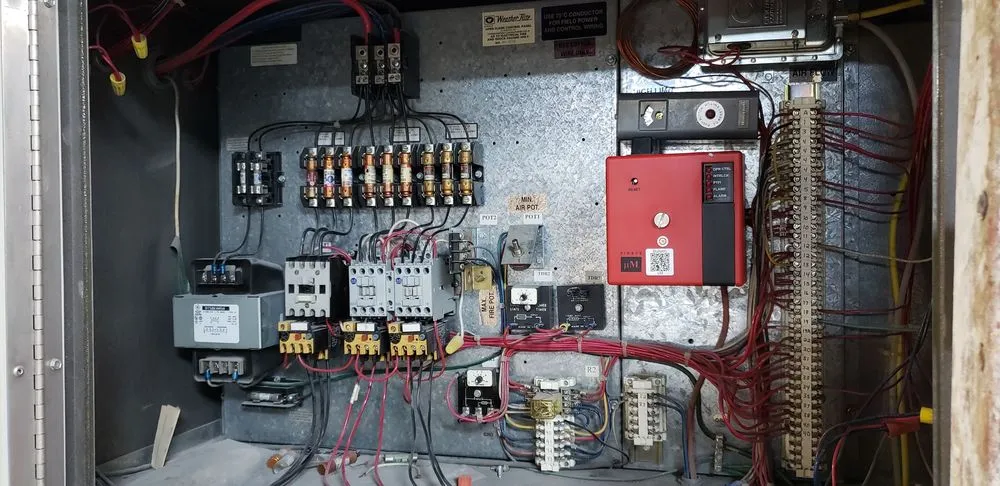 Professional outlet and switch repair in ,  by InfoTech Electric