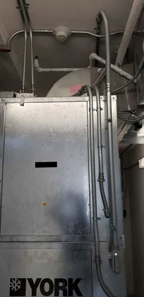 Expert circuit breaker repair in ,  by InfoTech Electric