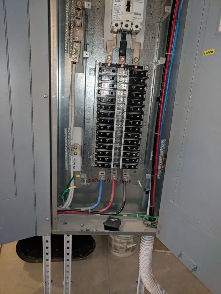 Emergency electrical service for homes in electrical repair,  by 