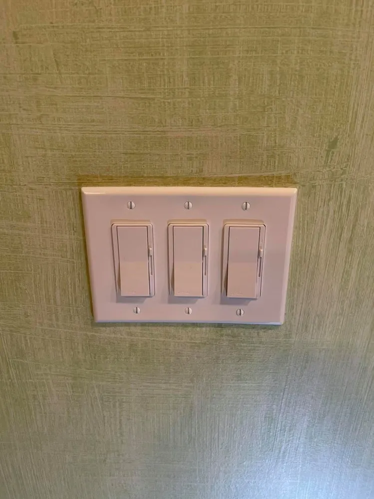 Slide of Inglewood Electrician