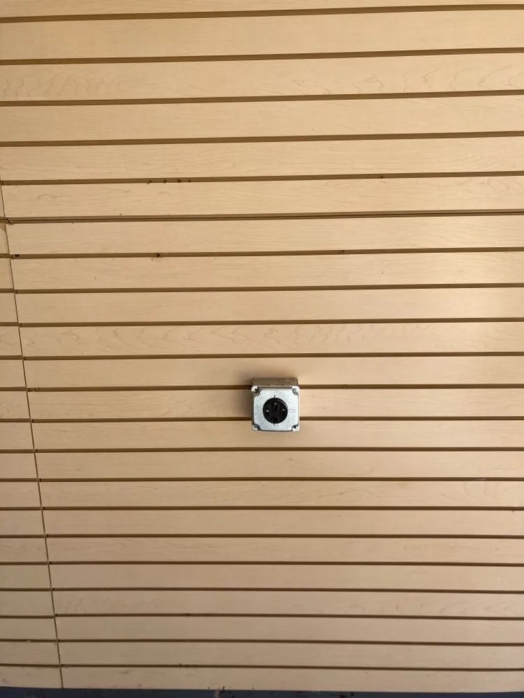 Professional outlet and switch repair in ,  by Inline Electrical Resources