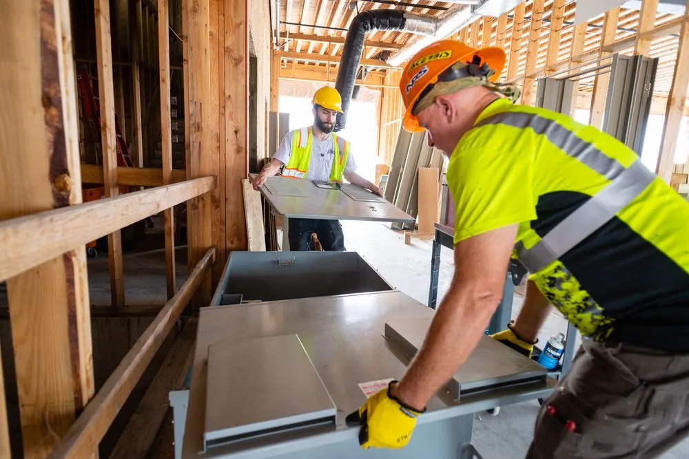 Slide of Innerspace Electric