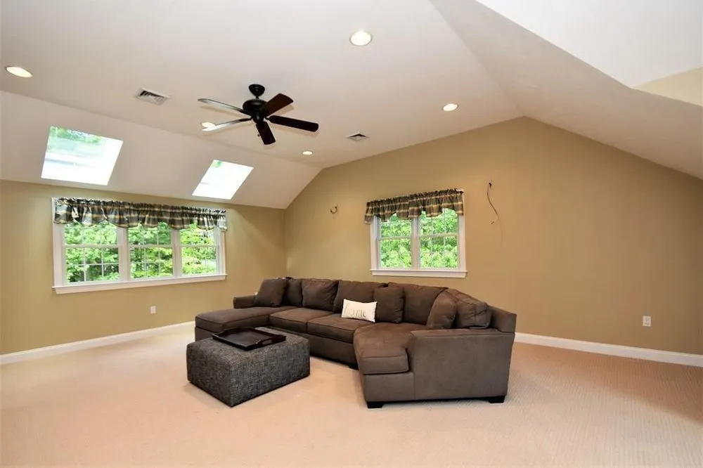 Slide of Innovation Electric