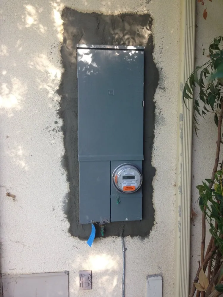 Slide of Innovative Construction & Electric