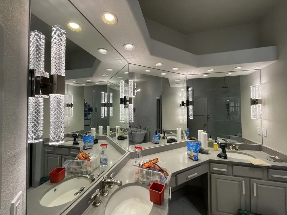 Slide of Innovative Electrical & Telecom