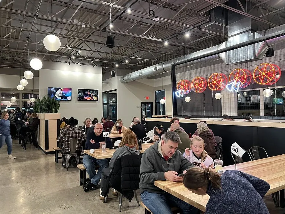 Expert electrical service for homes in emergency electrical service,  by 