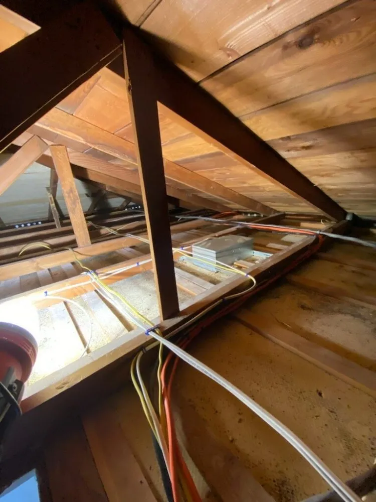 Slide of Innovative Electrical Solutions