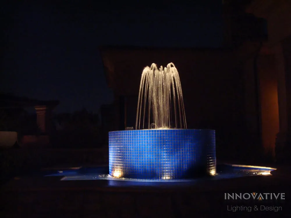 Professional electrician providing circuit breaker repair in , 