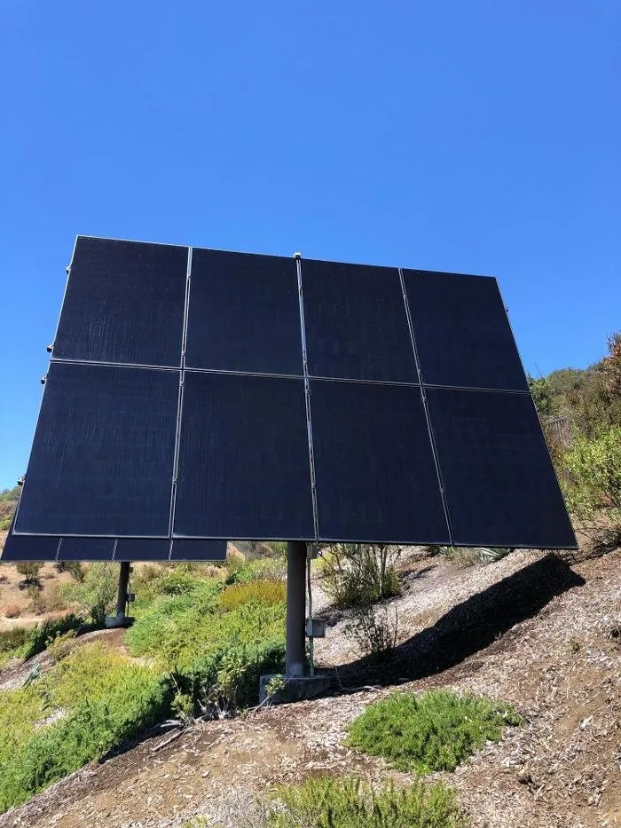 Slide of Inov8 Electric